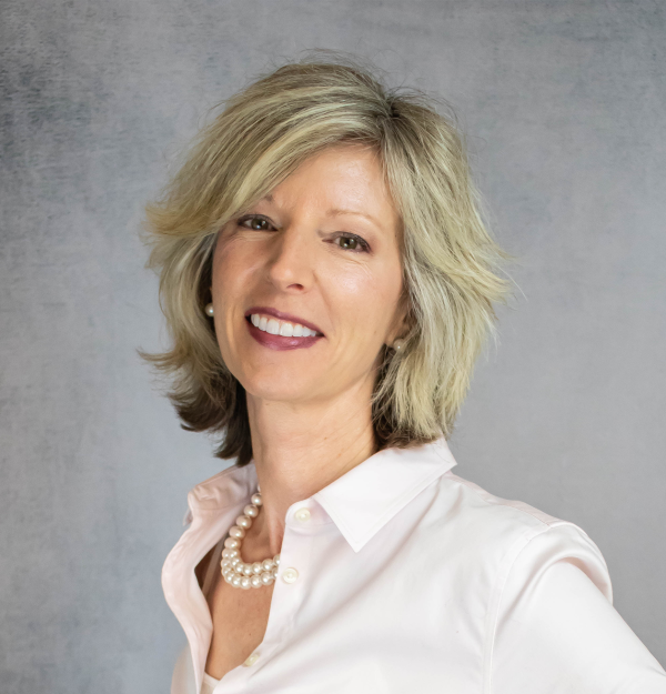 Leadership — CapRelo