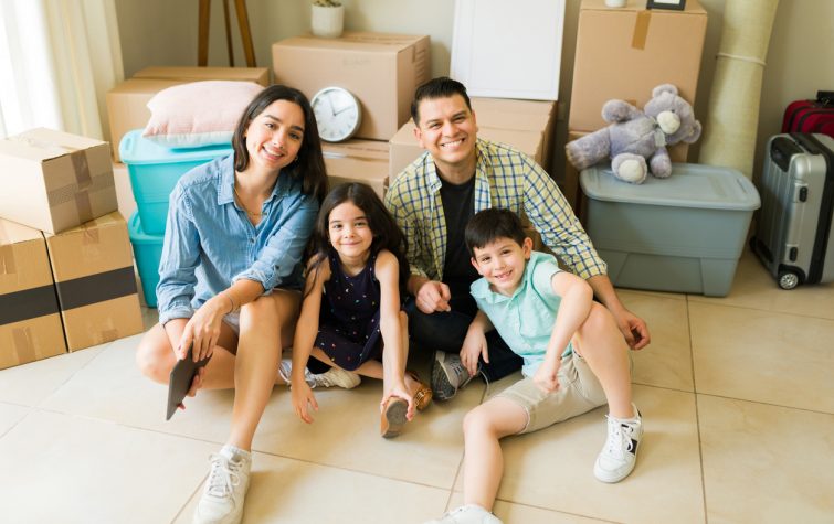 Hispanic family planning a relocation