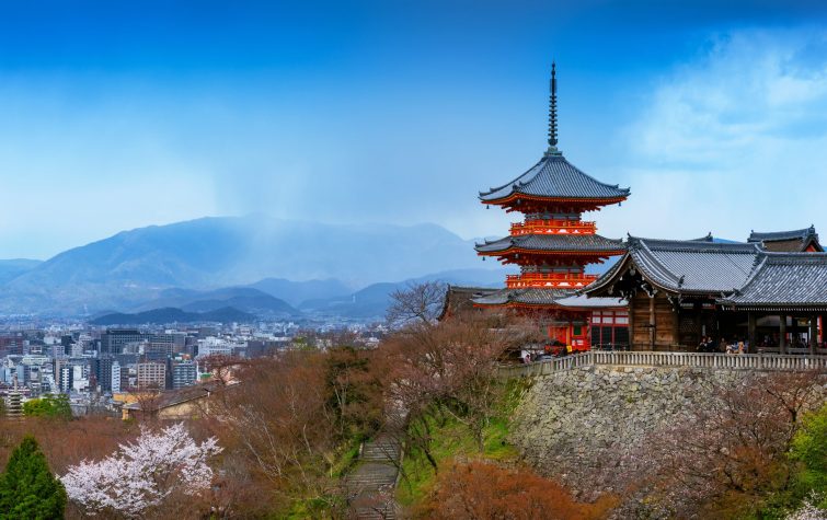 Traditional Japanese pagoda overlooking Kyoto, highlighting the destination for employee relocation to Japan